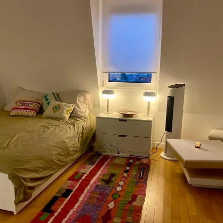 Apartament Cozy And Bright Maisons-Alfort